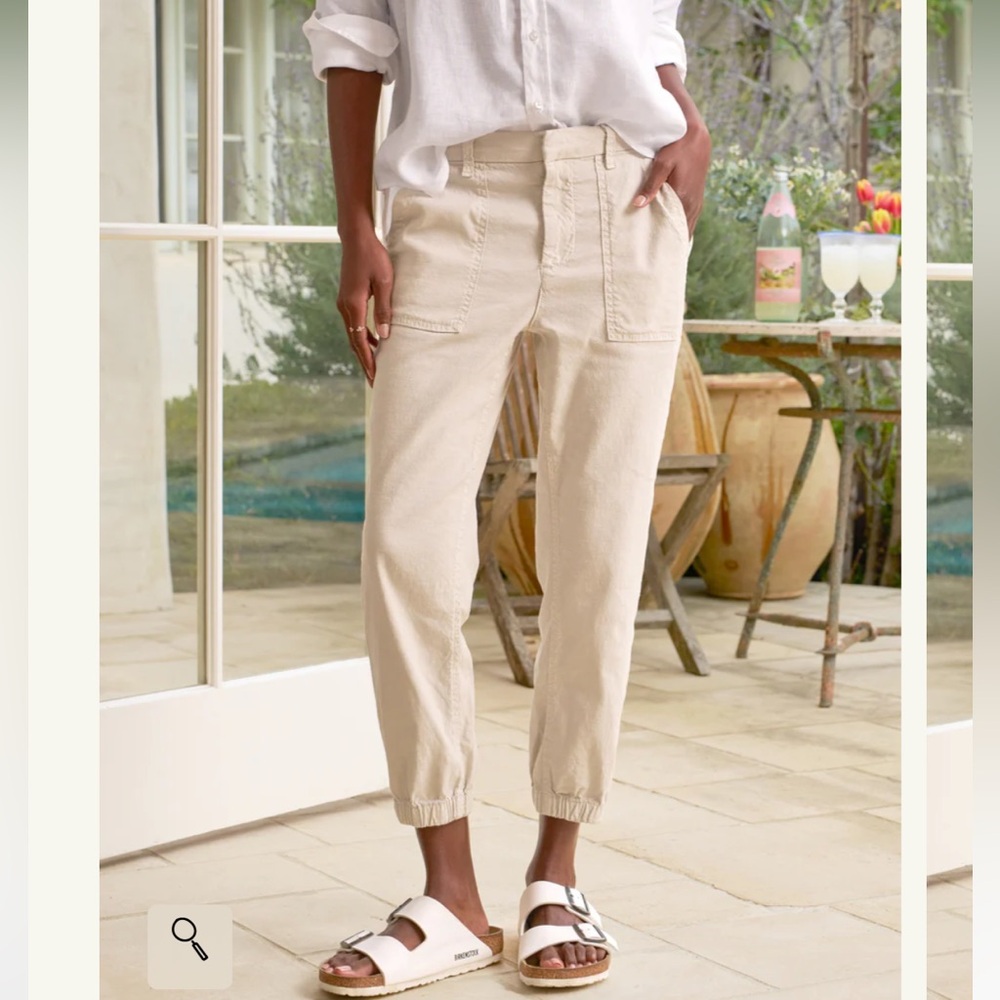 Frank and Eileen ‘Jameson’ linen joggers in sage green. Used, worn twice